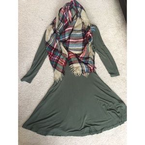 Women’s Express Dress